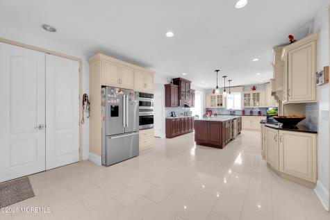 9 Angel Court Howell NJ 07731