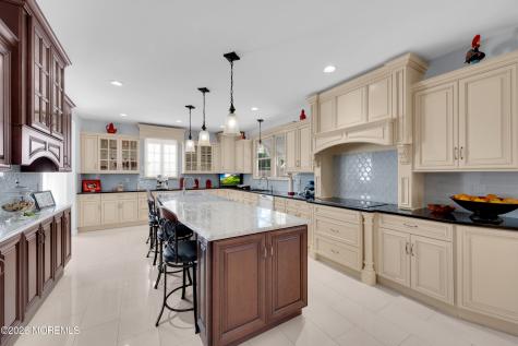 9 Angel Court Howell NJ 07731