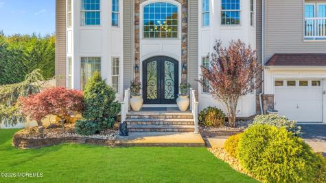 9 Angel Court Howell NJ 07731