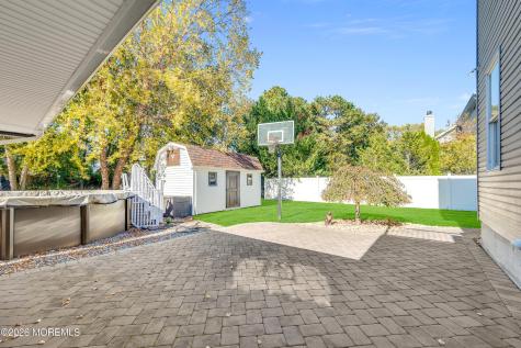 9 Angel Court Howell NJ 07731