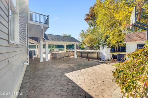 9 Angel Court Howell NJ 07731