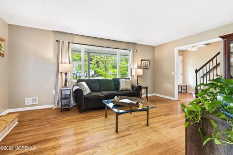715 Carol Avenue Oakhurst NJ 07755