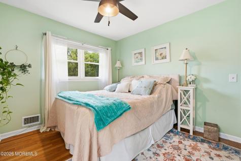 715 Carol Avenue Oakhurst NJ 07755