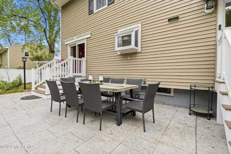 715 Carol Avenue Oakhurst NJ 07755