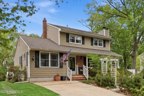 715 Carol Avenue Oakhurst NJ 07755