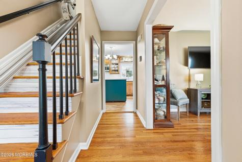 715 Carol Avenue Oakhurst NJ 07755