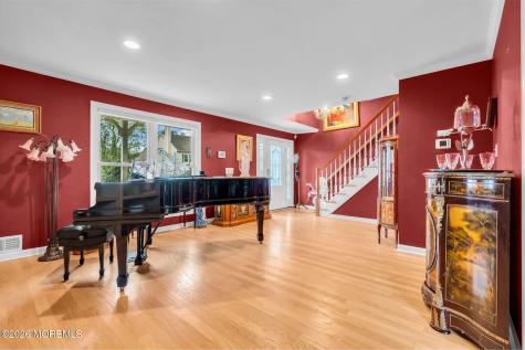 31 Society Hill Way Tinton Falls NJ 07724