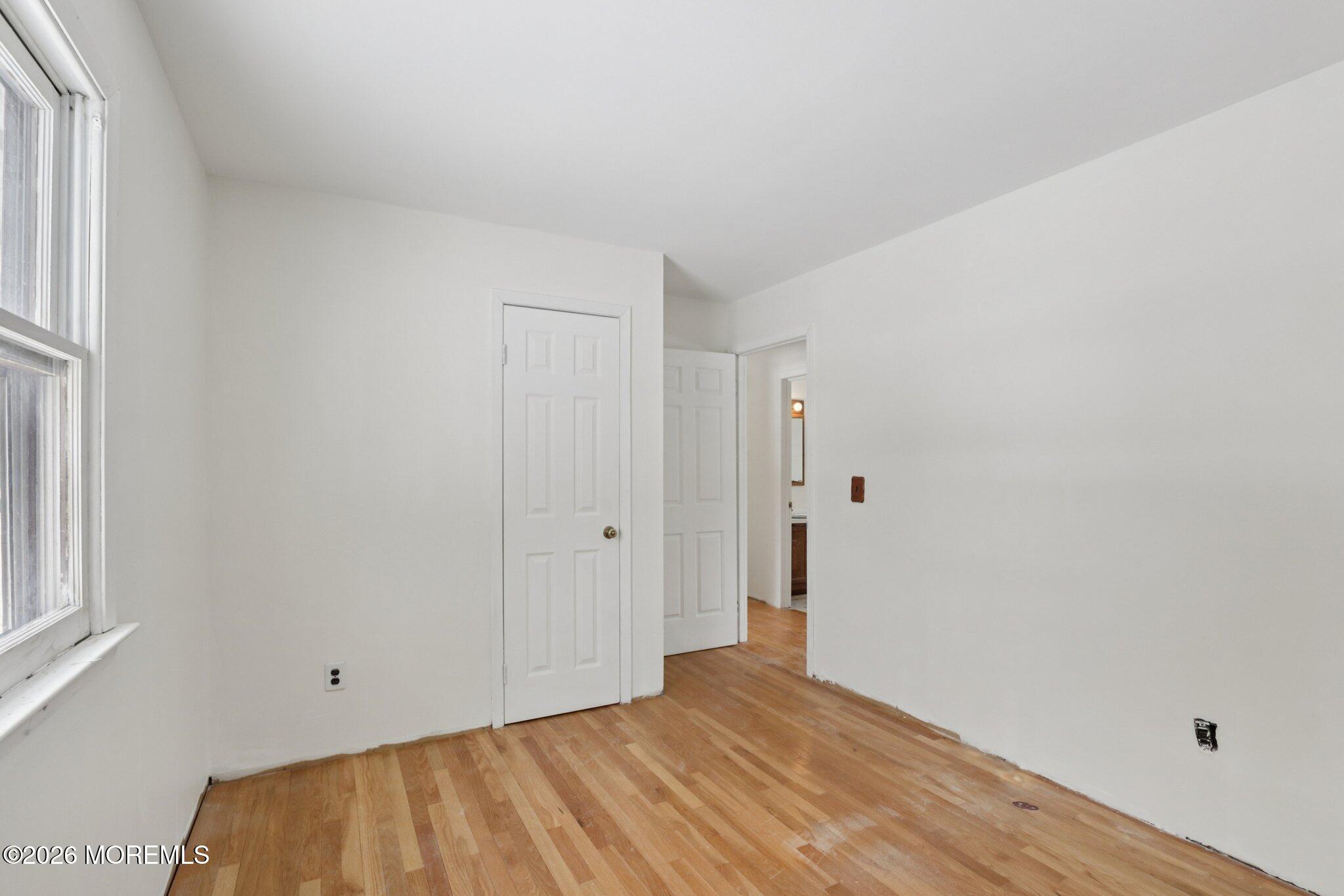 1124 Spray Avenue Beachwood NJ 08722