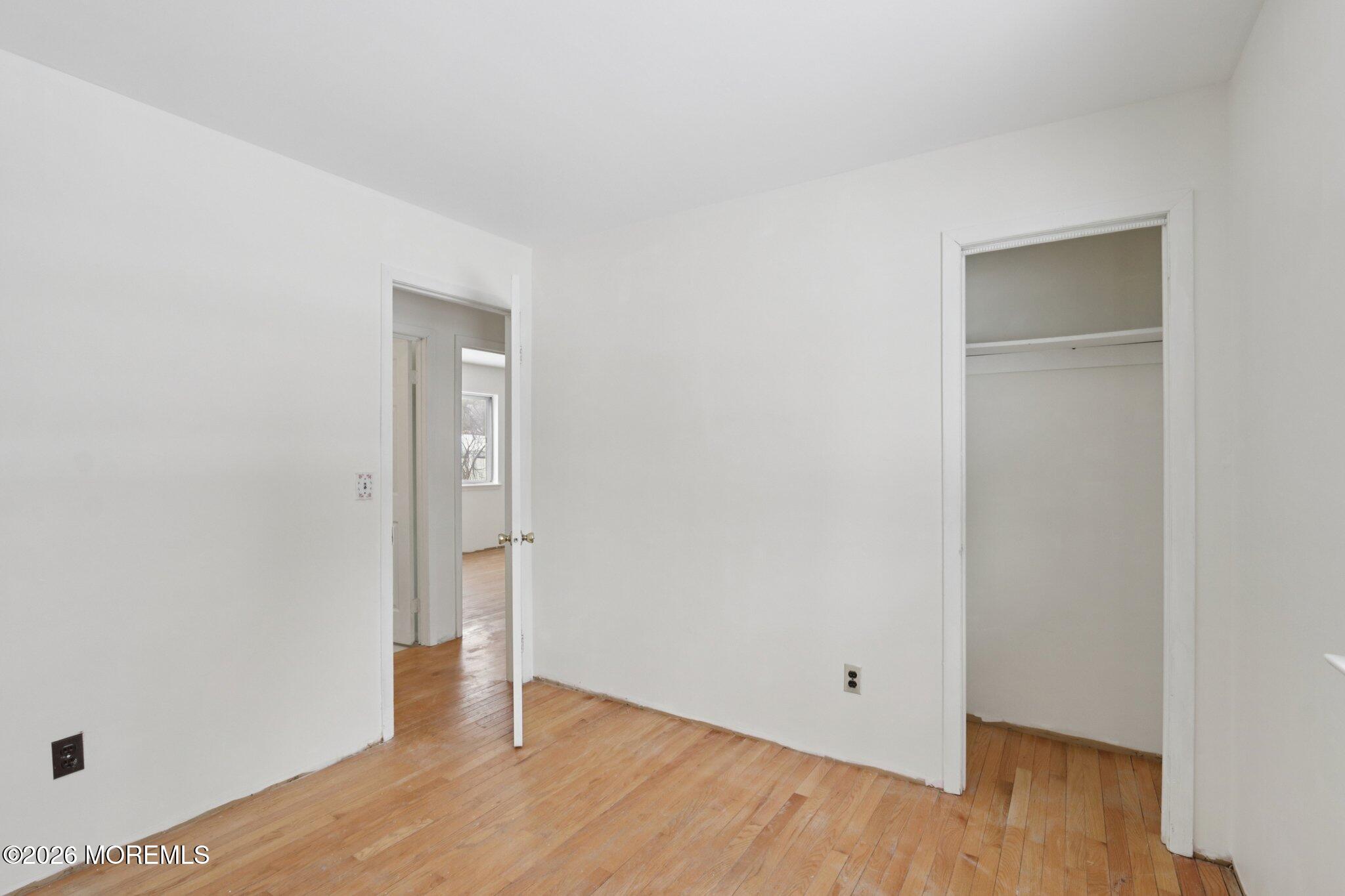 1124 Spray Avenue Beachwood NJ 08722
