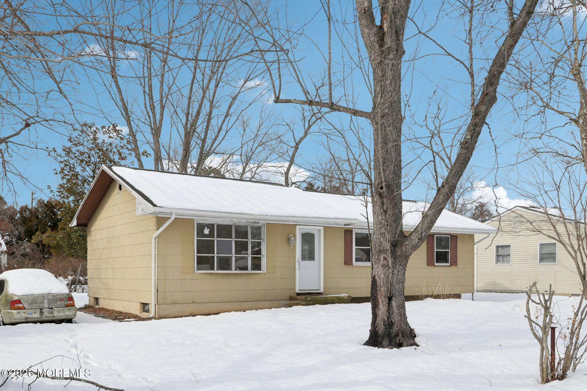 1124 Spray Avenue Beachwood NJ 08722