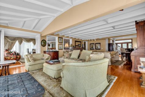 35 Magnolia Lane Toms River NJ 08753
