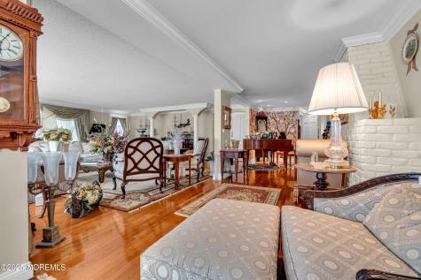 35 Magnolia Lane Toms River NJ 08753