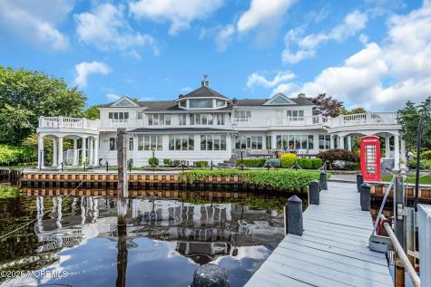 35 Magnolia Lane Toms River NJ 08753