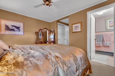 35 Magnolia Lane Toms River NJ 08753