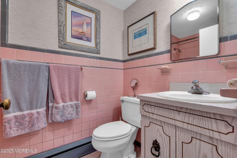 35 Magnolia Lane Toms River NJ 08753