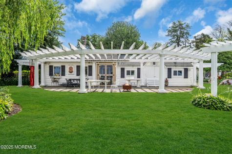 35 Magnolia Lane Toms River NJ 08753