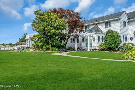 35 Magnolia Lane Toms River NJ 08753