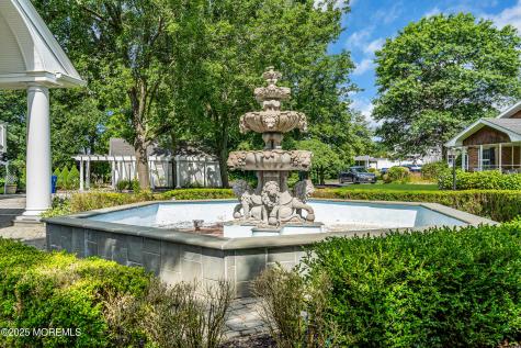 35 Magnolia Lane Toms River NJ 08753