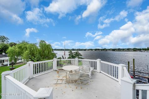 35 Magnolia Lane Toms River NJ 08753
