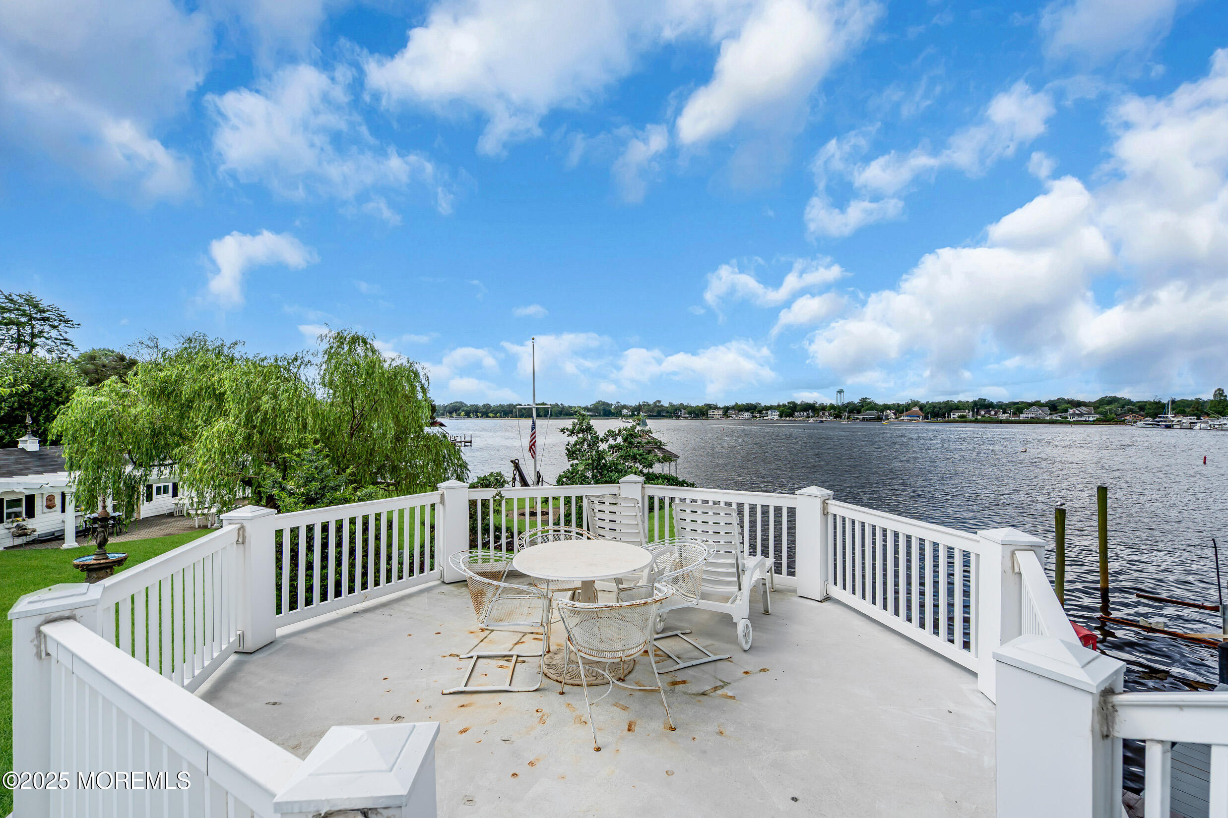 35 Magnolia Lane Toms River NJ 08753