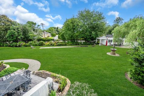 35 Magnolia Lane Toms River NJ 08753