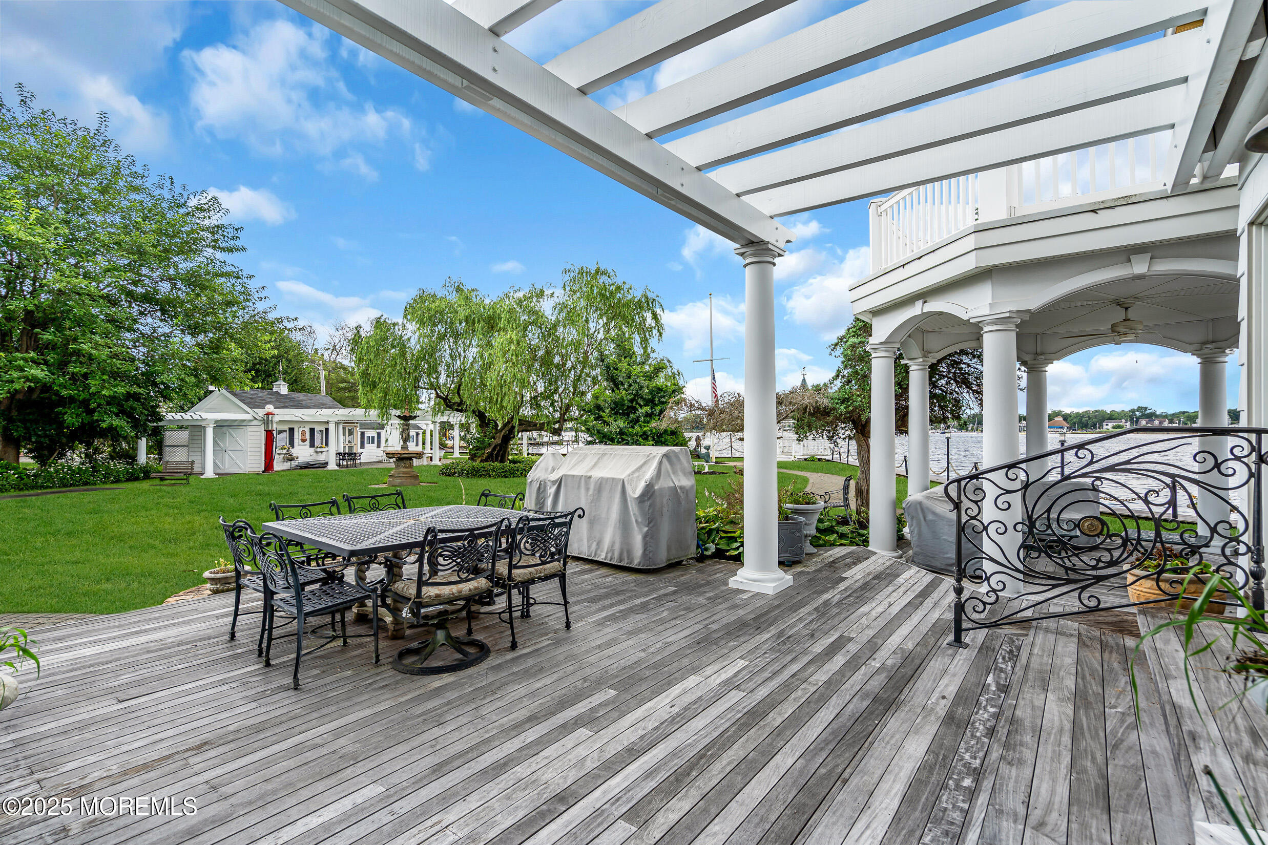 35 Magnolia Lane Toms River NJ 08753