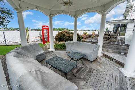 35 Magnolia Lane Toms River NJ 08753