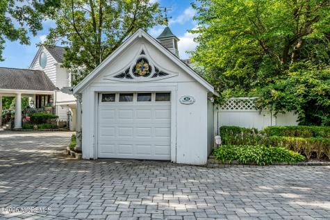 35 Magnolia Lane Toms River NJ 08753
