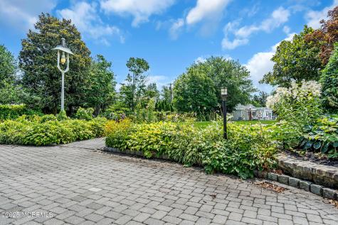35 Magnolia Lane Toms River NJ 08753