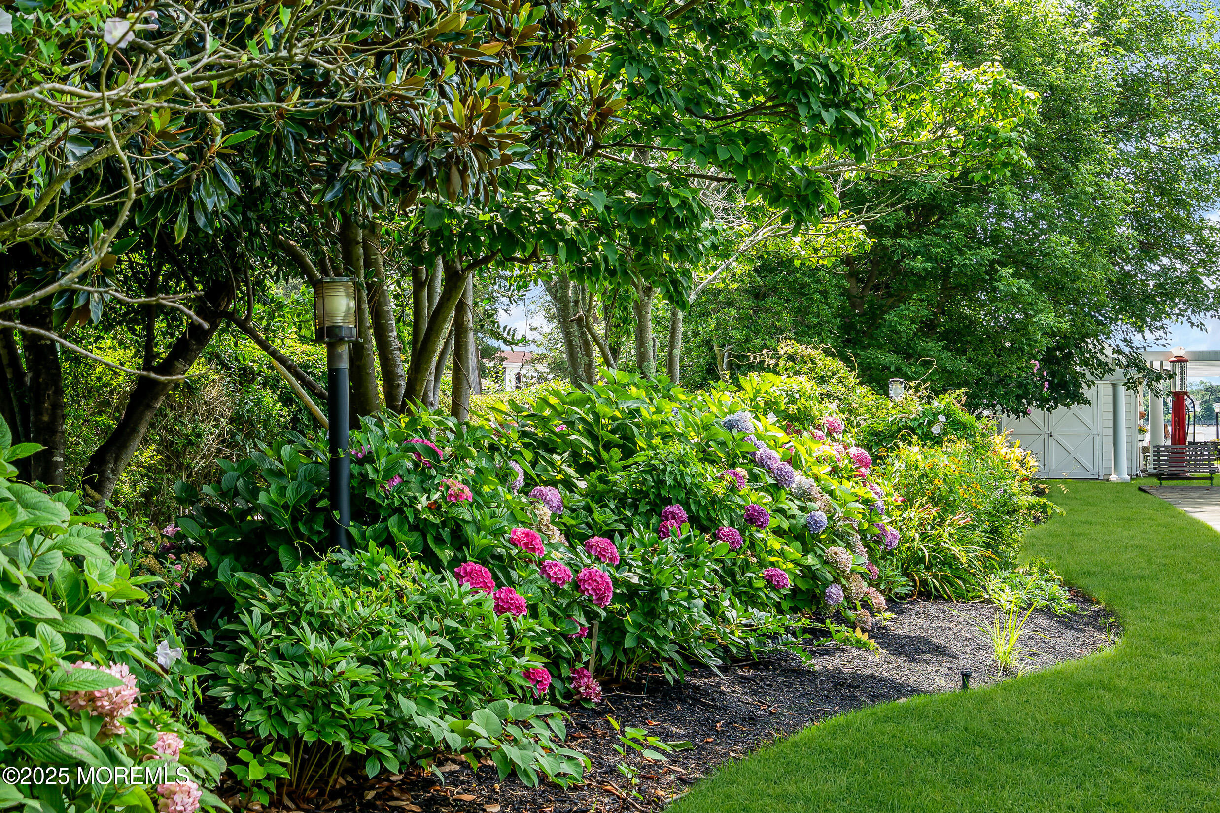 35 Magnolia Lane Toms River NJ 08753
