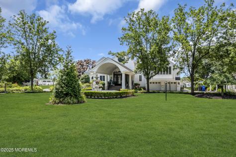 35 Magnolia Lane Toms River NJ 08753