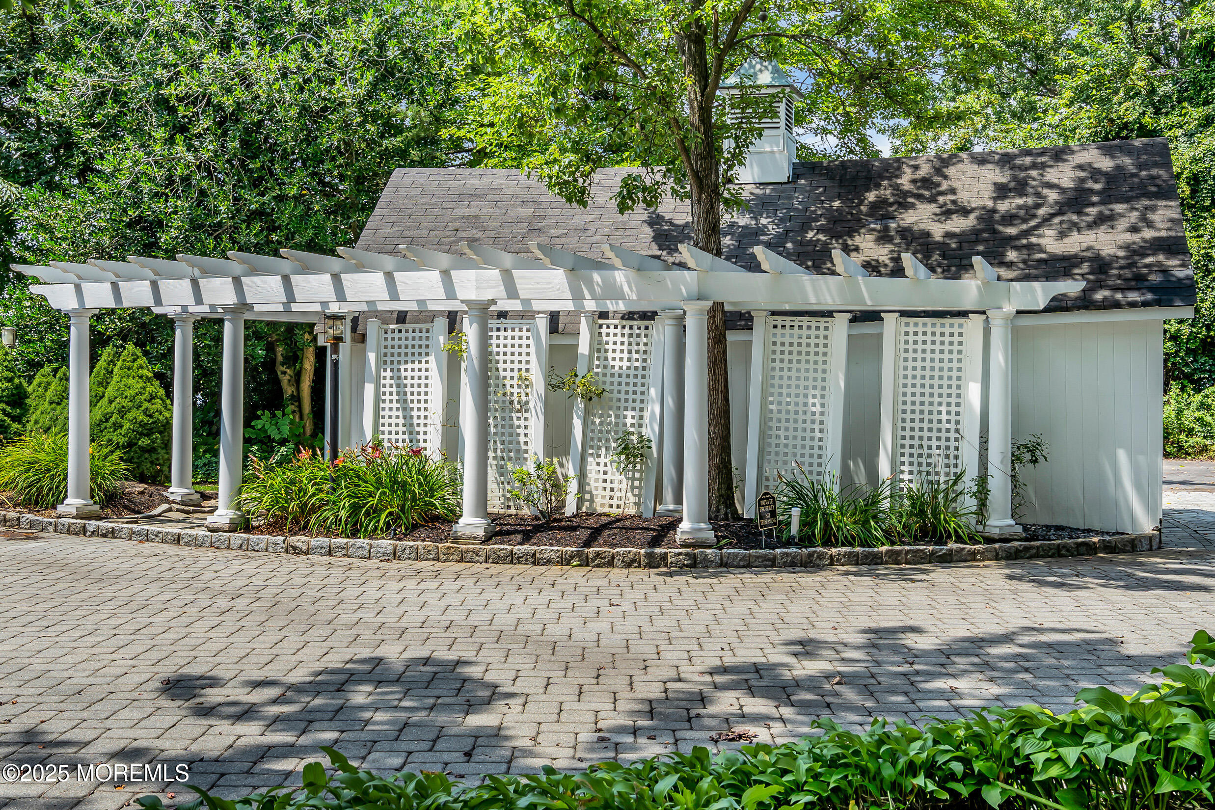 35 Magnolia Lane Toms River NJ 08753