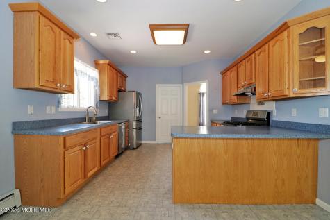 801 Buccaneer Lane Manahawkin NJ 08050