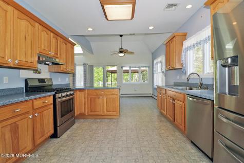 801 Buccaneer Lane Manahawkin NJ 08050