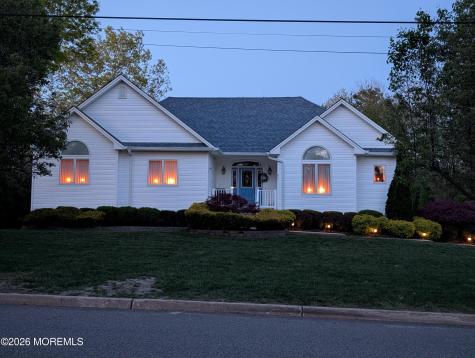 801 Buccaneer Lane Manahawkin NJ 08050