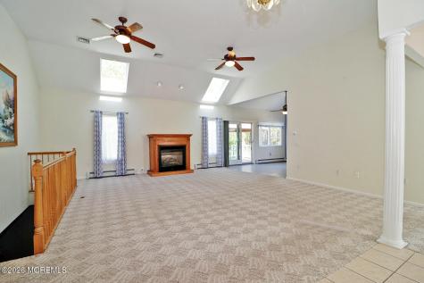 801 Buccaneer Lane Manahawkin NJ 08050
