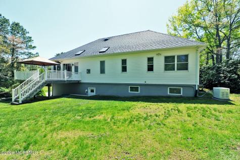801 Buccaneer Lane Manahawkin NJ 08050