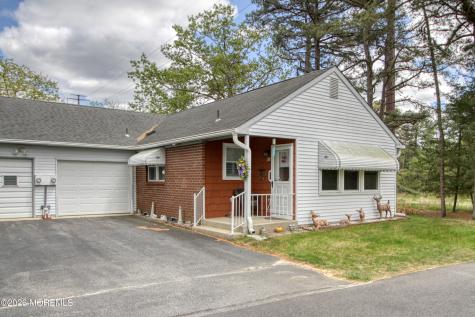 18 Alpine Road Whiting NJ 08759