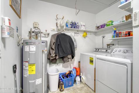 18 Alpine Road Whiting NJ 08759