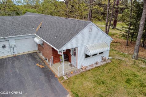 18 Alpine Road Whiting NJ 08759