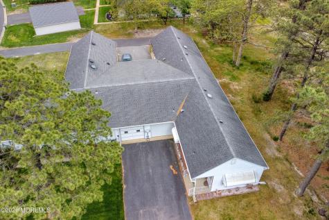 18 Alpine Road Whiting NJ 08759