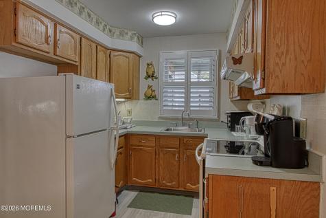 18 Alpine Road Whiting NJ 08759