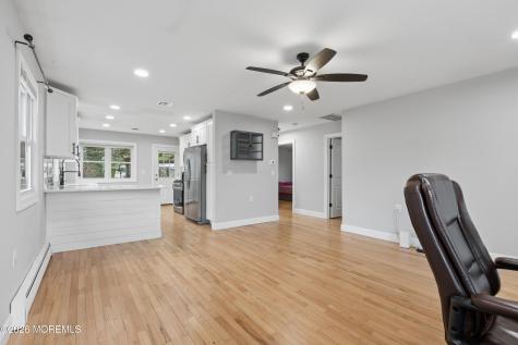 64 Coral Bell Hollow Toms River NJ 08755