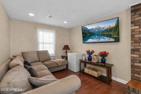 237 Rodman Court Eatontown NJ 07724