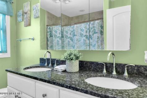 237 Rodman Court Eatontown NJ 07724