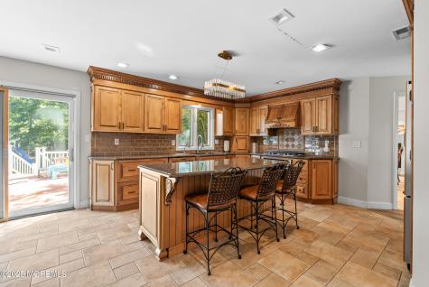 53 Jamestown Road Eatontown NJ 07724