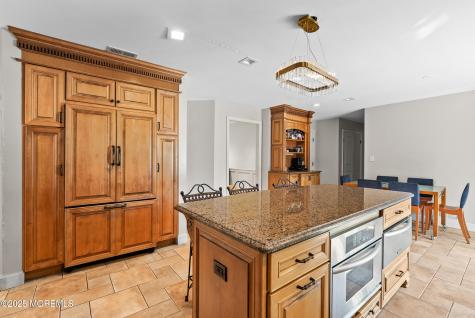 53 Jamestown Road Eatontown NJ 07724