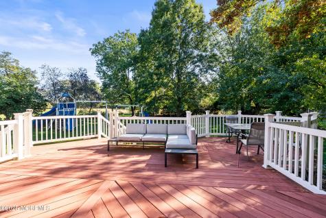 53 Jamestown Road Eatontown NJ 07724