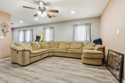 129 E Long Branch Avenue Ocean Gate NJ 08740