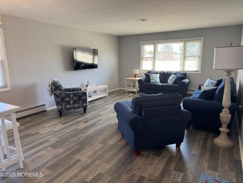 1 Ashcroft Lane Toms River NJ 08757